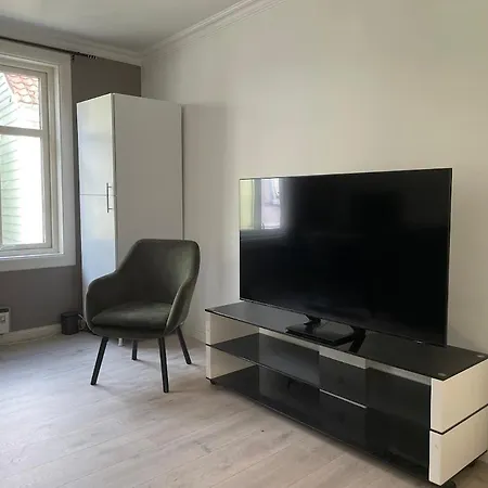 شقة Sentrumsnaert I Bergenhus *
