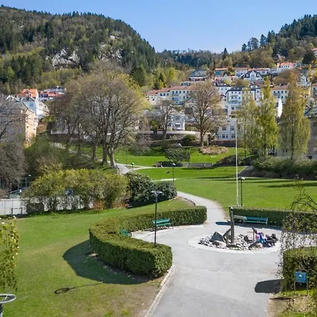 شقة Sentrumsnaert I Bergenhus
